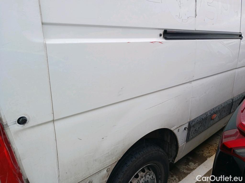  Renault  Master RENAULT TRUCKS UK  VU 4p 3G furgón Red Edition Van FWD 135CV L3H2 #3