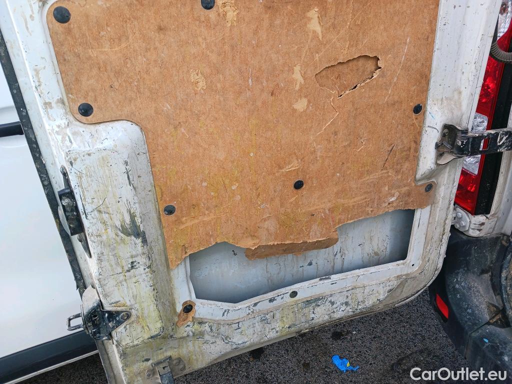  Renault  Master RENAULT  / 2019 / 4P / furgón Furgón T L3H2 3500 Bl dCi 100 kW(135CV) #50