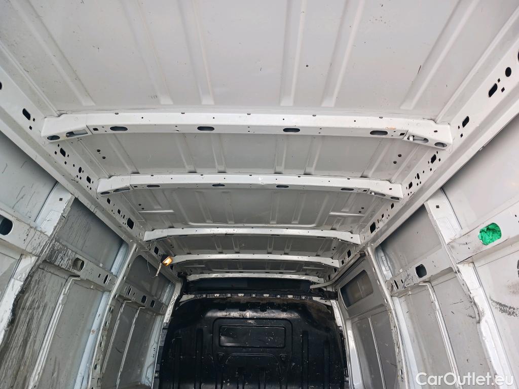  Renault  Master RENAULT  / 2019 / 4P / furgón Furgón T L3H2 3500 Bl dCi 100 kW(135CV) #61