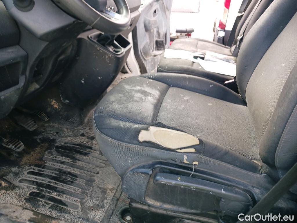  Renault  Master RENAULT  / 2019 / 4P / furgón Furgón T L3H2 3500 Bl dCi 100 kW(135CV) #40