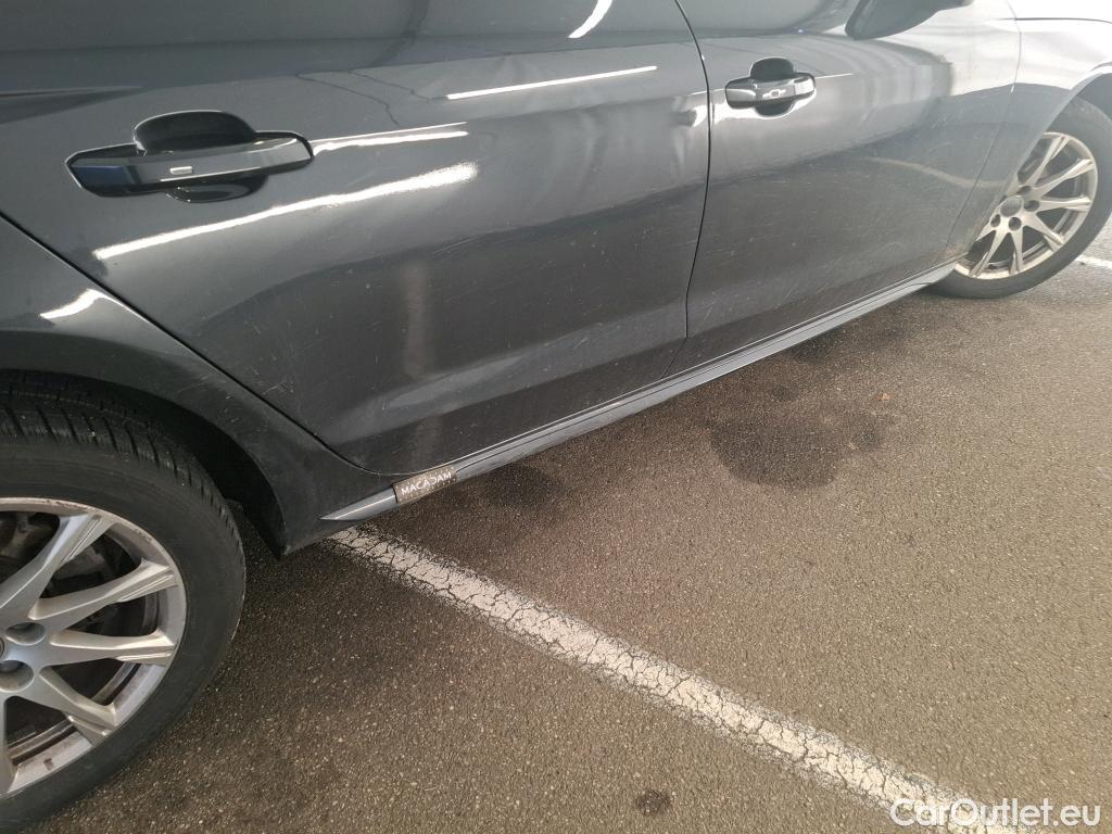  Audi  A4  Lim. 30 TDI Business line 2.0 TDI 135CV BVA7 E6d #19