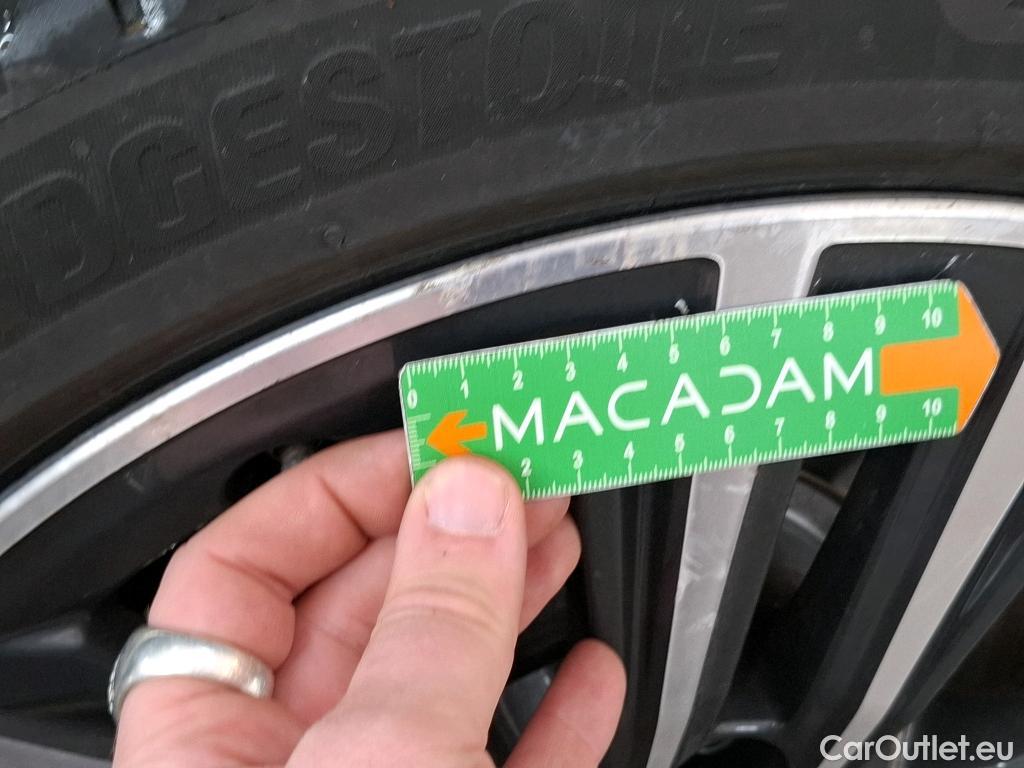  Bmw  Serie 2 BMW Série 2 Gran Coupé / 2019 / 4P / Berline 218D AUTO Business Design #15