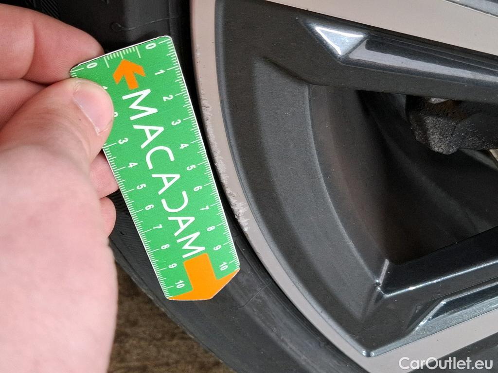  Bmw  Serie 2 BMW Série 2 Gran Coupé / 2019 / 4P / Berline 218D AUTO Business Design #4