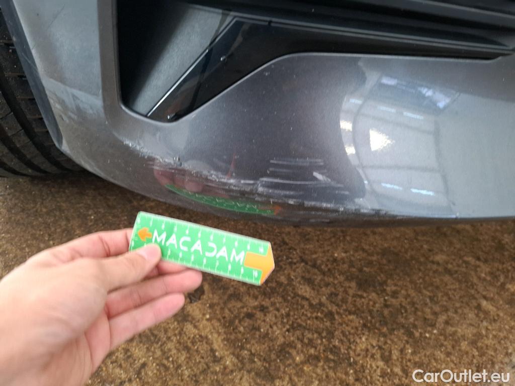  Bmw  Serie 3 BMW Série 3 Berline / 2018 / 4P / Berline 330e 292ch Business Design BVA8 Hybride #7