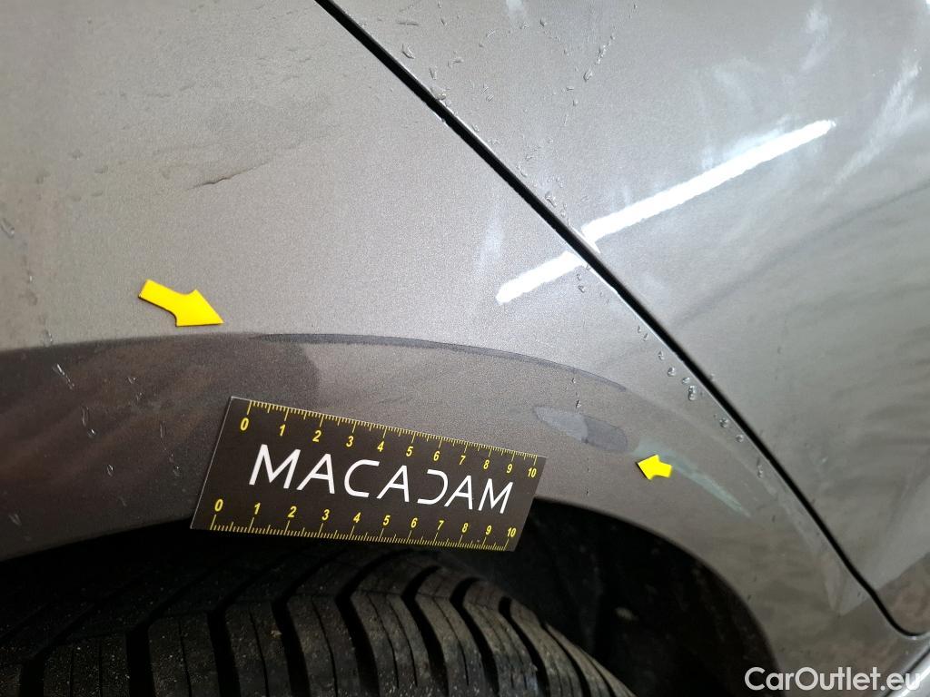  Audi  A4 AUDI  Avant / 2019 / 5P / Break 35 TFSI 150 S tronic Avus #11