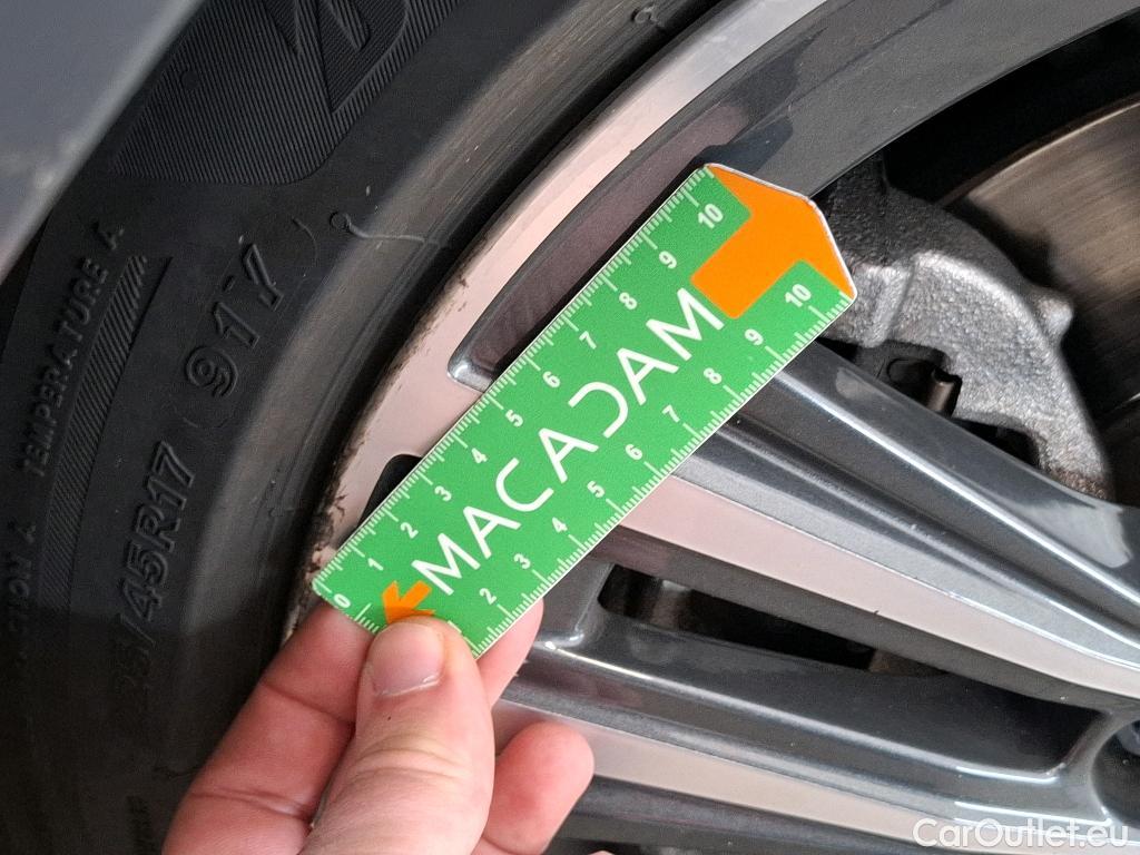  Bmw  Serie 2 BMW Série 2 Gran Coupé / 2019 / 4P / Berline 218D AUTO Business Design #6