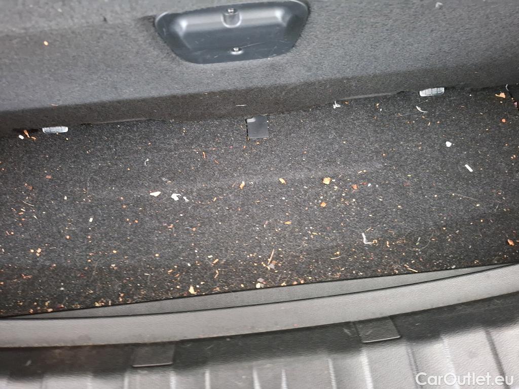  Bmw  Serie 3 BMW Série 3 Berline / 2018 / 4P / Berline 330e 292ch Business Design BVA8 Hybride #11