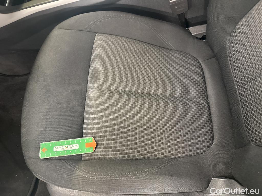  Bmw  Serie 1 BMW Série 1 / 2019 / 5P / Berline 116i DKG7 Business Design #2