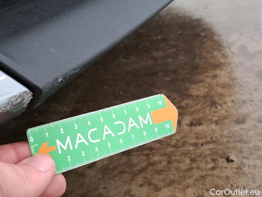  Bmw  Serie 2 BMW Série 2 Gran Coupé / 2019 / 4P / Berline 218D AUTO Business Design #24