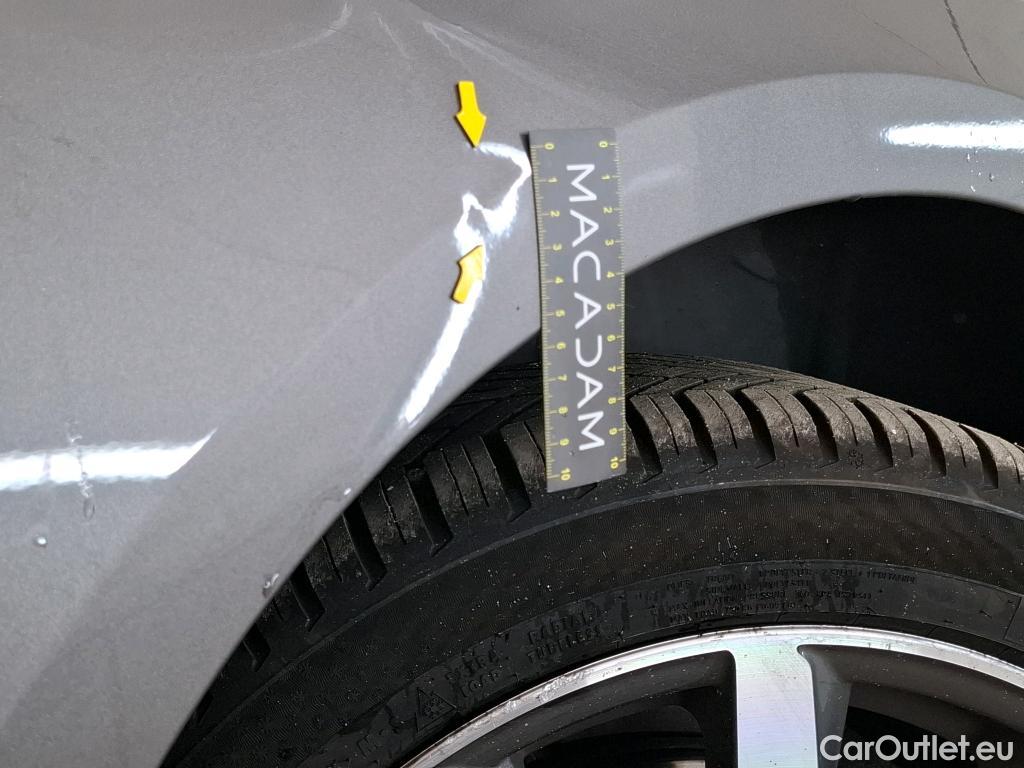  Audi  A4 AUDI  Avant / 2019 / 5P / Break 35 TFSI 150 S tronic Avus #30