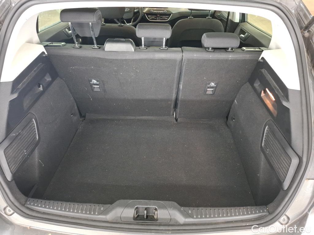  Ford  Focus FORD  / 2018 / 5P / Crossover 5P - 1.5 EcoBlue 120 ch S&S Active #33