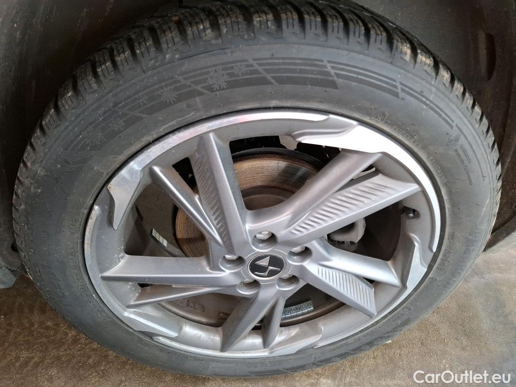  DS  DS7 7 Crossback Rivoli 1.5 BlueHDi 130CV BVA8 E6d #11