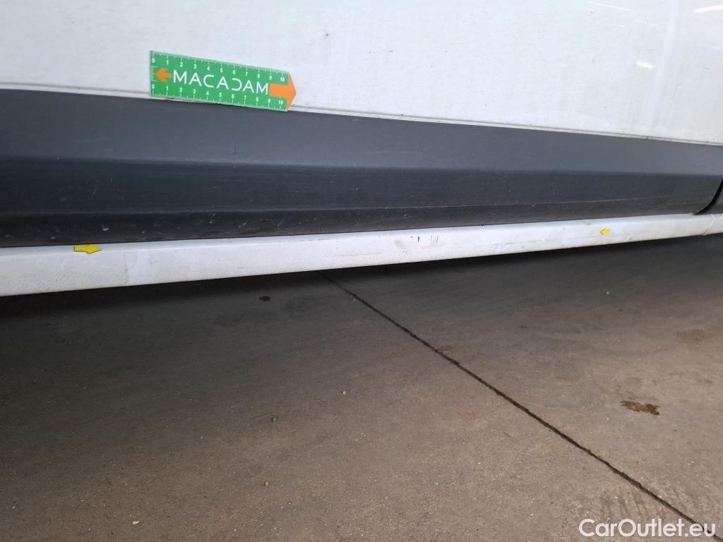  Citroen  Jumpy  Combi XL Confort 1.5 BlueHDi 120CV BVM6 9 Sieges E6d #38