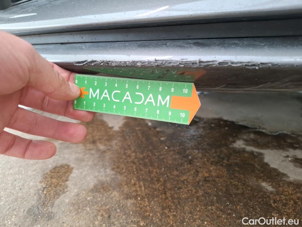  Mercedes  CLA-Klasse MERCEDES-BENZ CLA Coupe / 2019 / 4P / Coupé CLA 200 d AMG Line BA8 #60