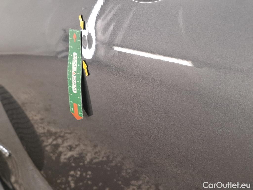  Nissan  Juke NISSAN  / 2019 / 5P / Crossover Hybrid 143 Business+ #16