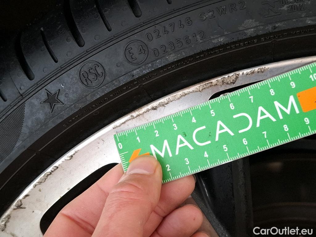  Mini  Mini   / 2021 / 3P / Berline John Cooper Works Ultimate 231ch BVM6 #68