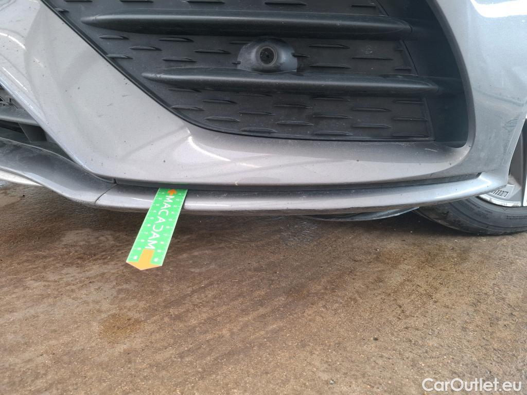  Mercedes  CLA-Klasse MERCEDES-BENZ CLA Coupe / 2019 / 4P / Coupé CLA 200 d AMG Line BA8 #54