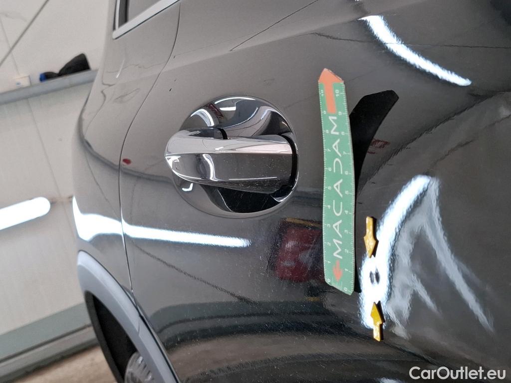  Mercedes  GLB MERCEDES-BENZ  / 2019 / 5P / SUV  200 d AMG Line #12