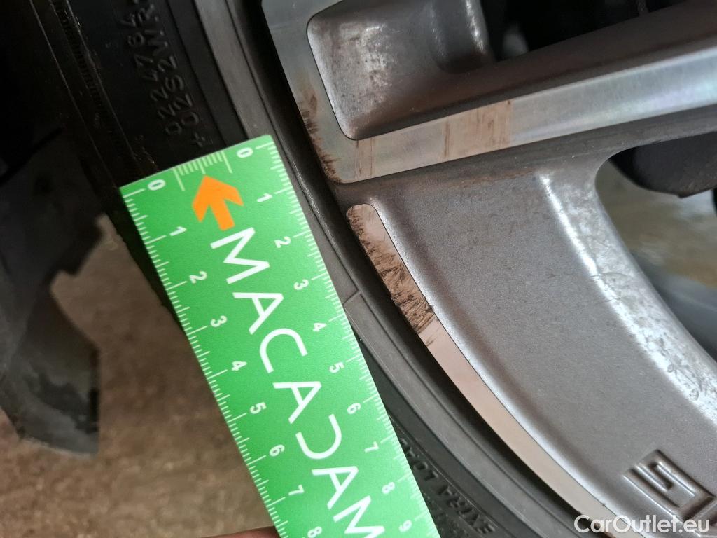  Mercedes  CLA-Klasse MERCEDES-BENZ CLA Coupe / 2019 / 4P / Coupé CLA 200 d AMG Line BA8 #25