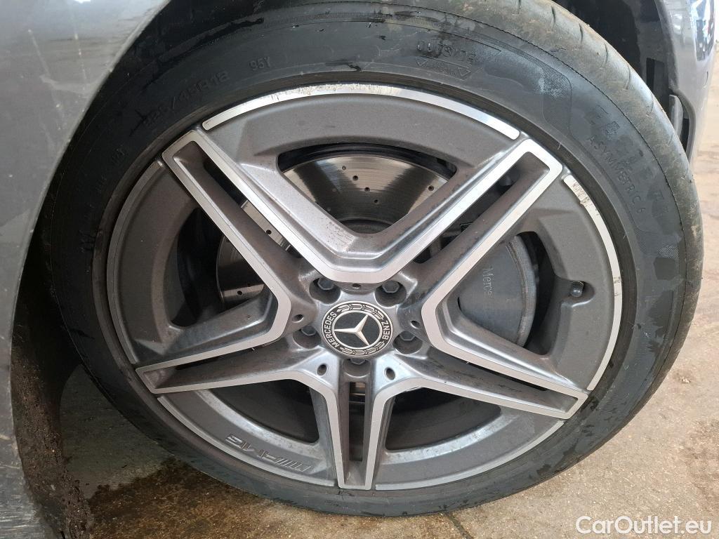  Mercedes  CLA-Klasse MERCEDES-BENZ CLA Coupe / 2019 / 4P / Coupé CLA 200 d AMG Line BA8 #32