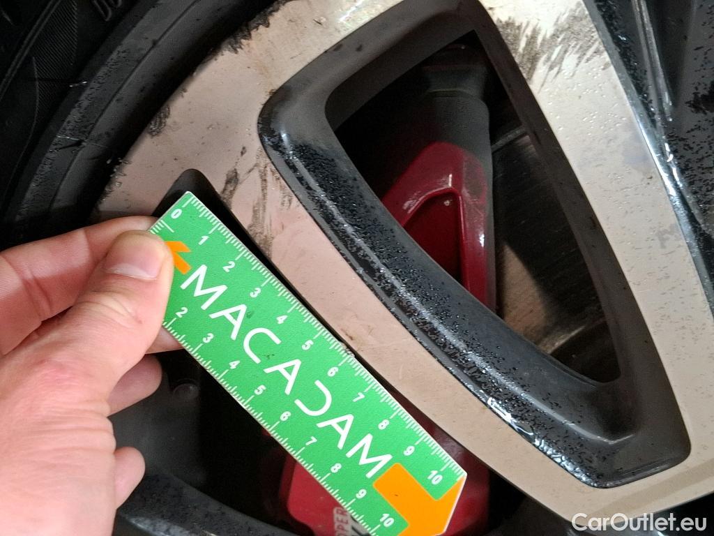  Mini  Mini   / 2021 / 3P / Berline John Cooper Works Ultimate 231ch BVM6 #46