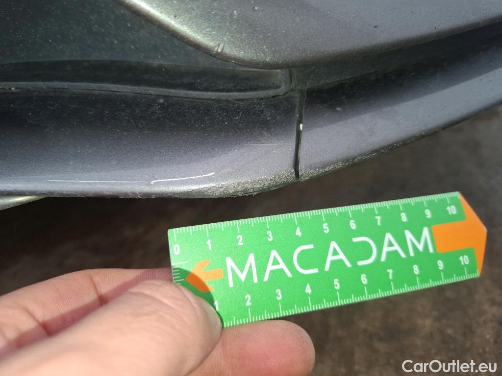  Mercedes  CLA-Klasse MERCEDES-BENZ CLA Coupe / 2019 / 4P / Coupé CLA 200 d AMG Line BA8 #17