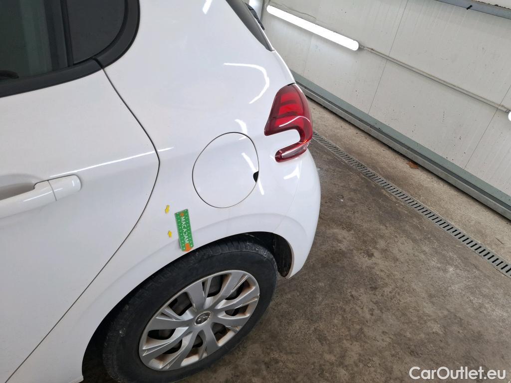  Peugeot  208 PEUGEOT  5p Berline BLUEHDI 100 ¤6.c S&S ACTIVE BUSINESS #69