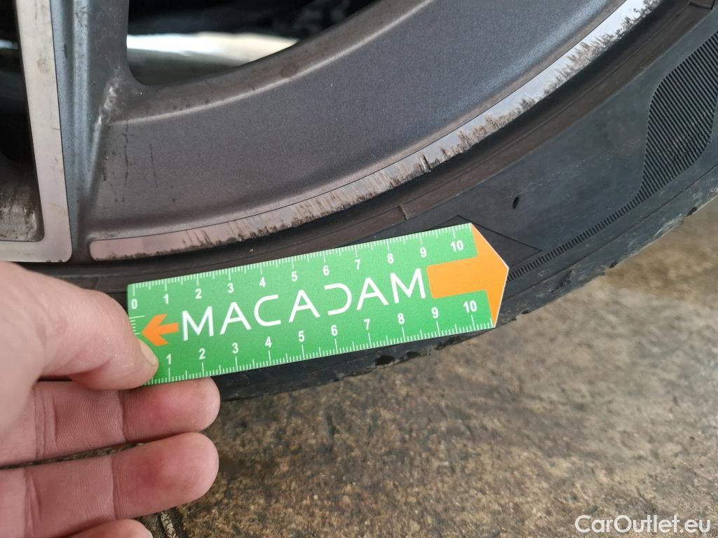  Mercedes  CLA-Klasse MERCEDES-BENZ CLA Coupe / 2019 / 4P / Coupé CLA 200 d AMG Line BA8 #27