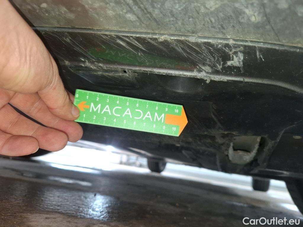  Mercedes  CLA-Klasse MERCEDES-BENZ CLA Coupe / 2019 / 4P / Coupé CLA 200 d AMG Line BA8 #19