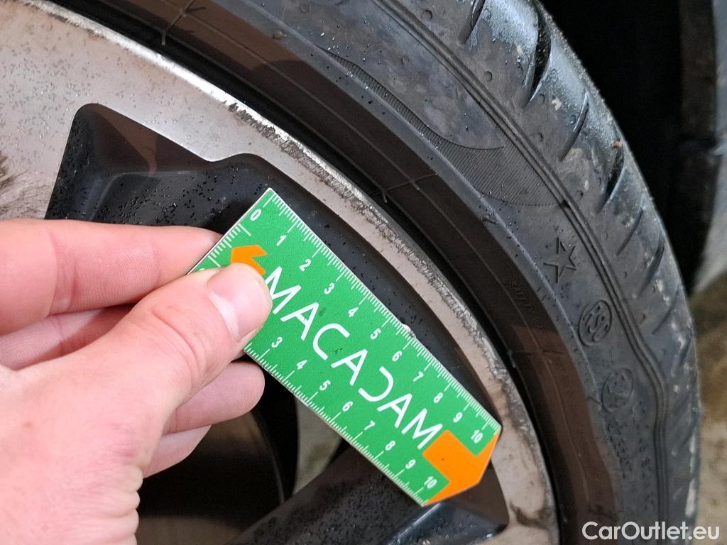  Mini  Mini   / 2021 / 3P / Berline John Cooper Works Ultimate 231ch BVM6 #40