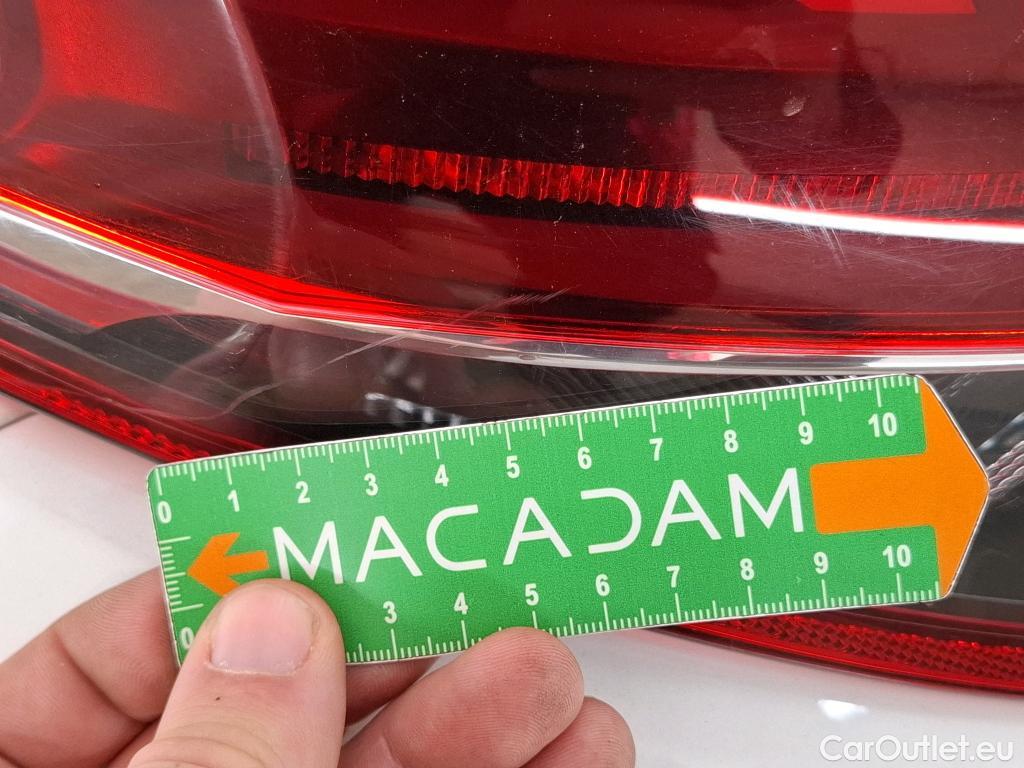  Peugeot  208 PEUGEOT  5p Berline BLUEHDI 100 ¤6.c S&S ACTIVE BUSINESS #86