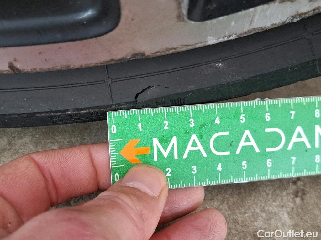  Mini  Mini   / 2021 / 3P / Berline John Cooper Works Ultimate 231ch BVM6 #26