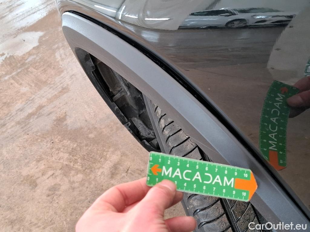  Mercedes  GLB MERCEDES-BENZ  / 2019 / 5P / SUV  200 d AMG Line #21