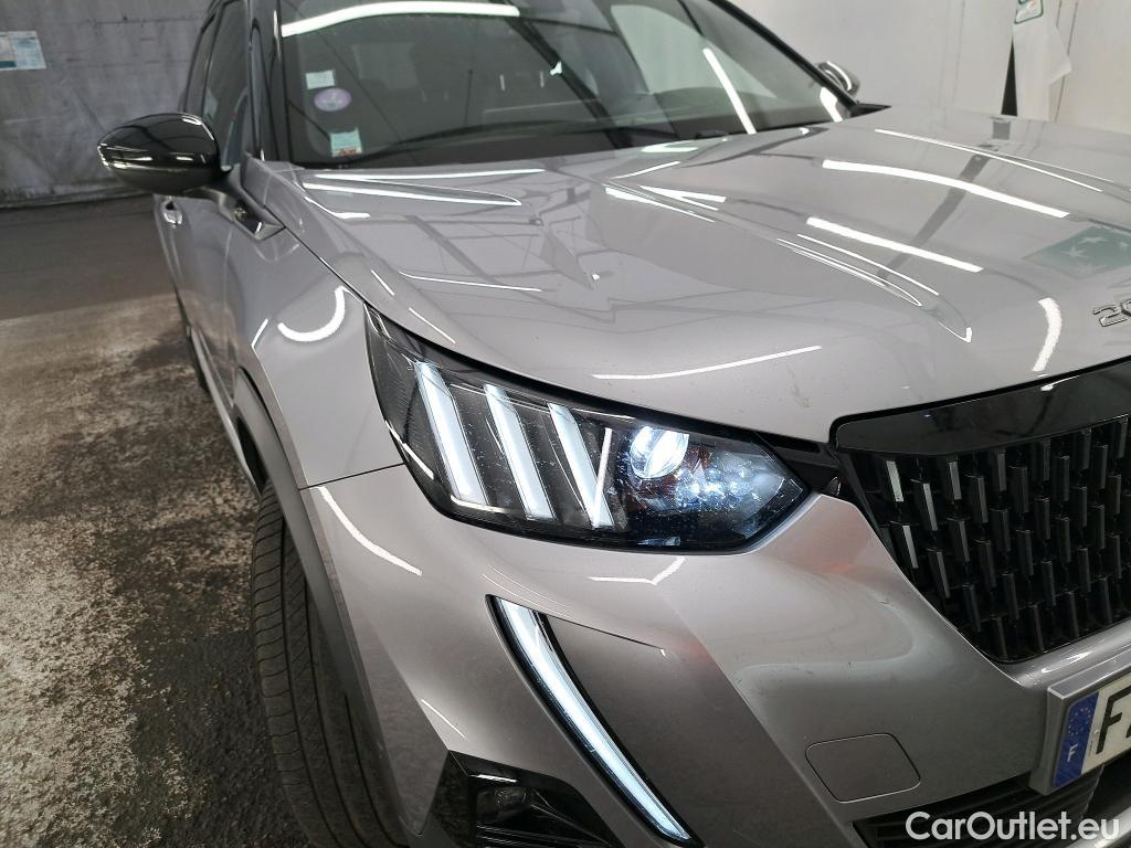  Peugeot  2008  GT 1.2 PureTech 130CV BVM6 E6d #15