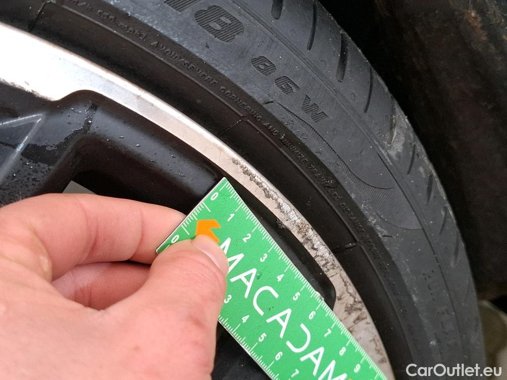  Mini  Mini   / 2021 / 3P / Berline John Cooper Works Ultimate 231ch BVM6 #64