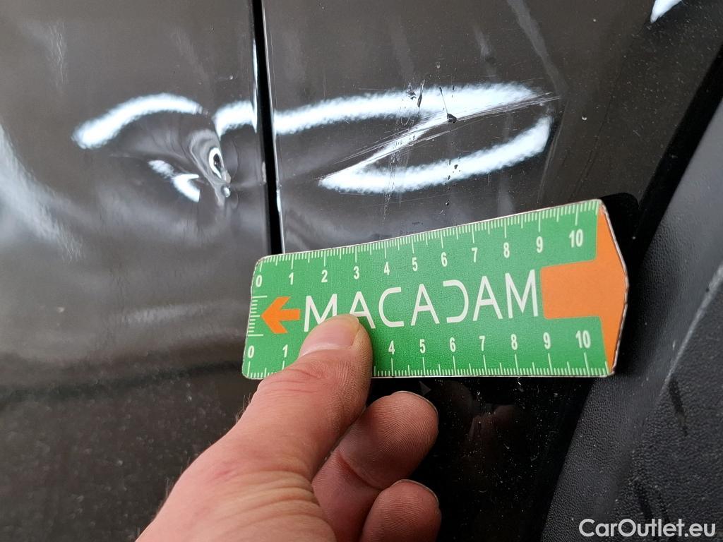  Mercedes  GLB MERCEDES-BENZ  / 2019 / 5P / SUV  200 d AMG Line #2