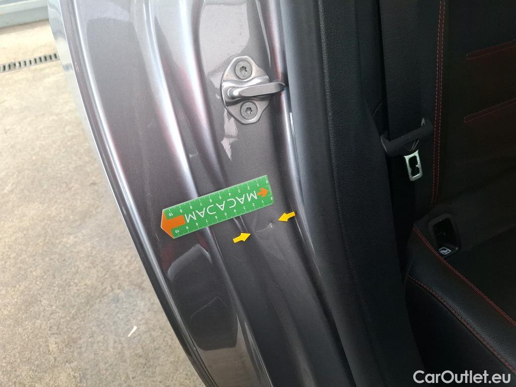  Mercedes  CLA-Klasse MERCEDES-BENZ CLA Coupe / 2019 / 4P / Coupé CLA 200 d AMG Line BA8 #42