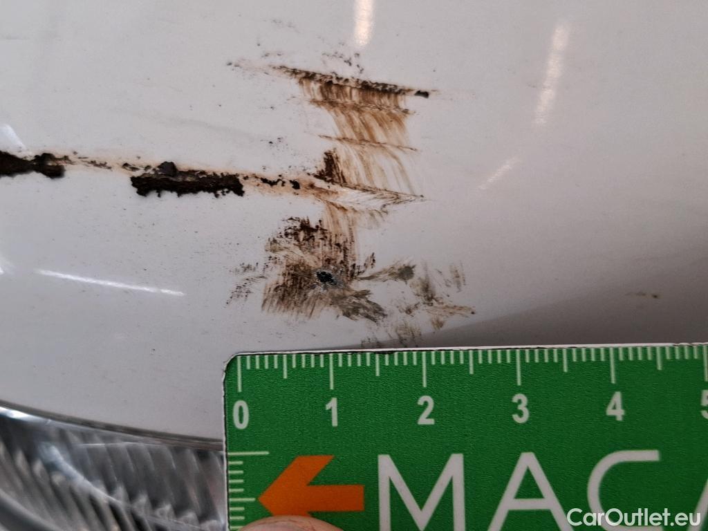  Peugeot  208 PEUGEOT  5p Berline BLUEHDI 100 ¤6.c S&S ACTIVE BUSINESS #81