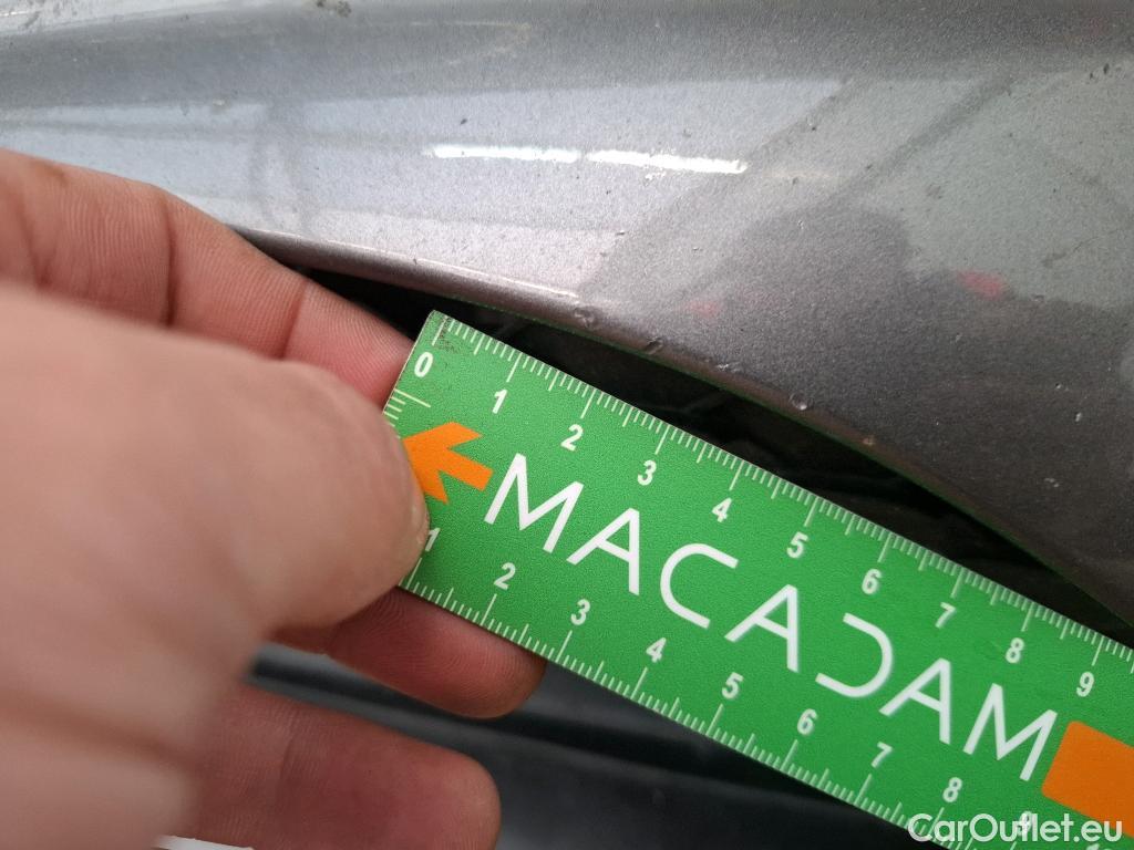  Mercedes  CLA-Klasse MERCEDES-BENZ CLA Coupe / 2019 / 4P / Coupé CLA 200 d AMG Line BA8 #14