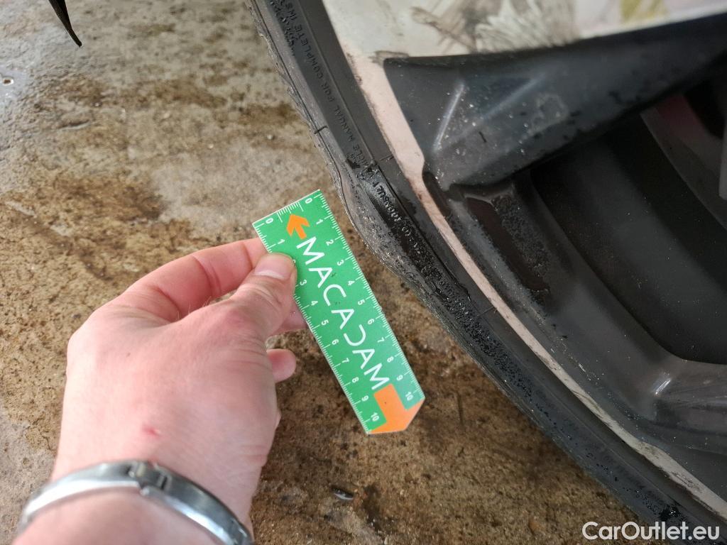  Mini  Mini   / 2021 / 3P / Berline John Cooper Works Ultimate 231ch BVM6 #23