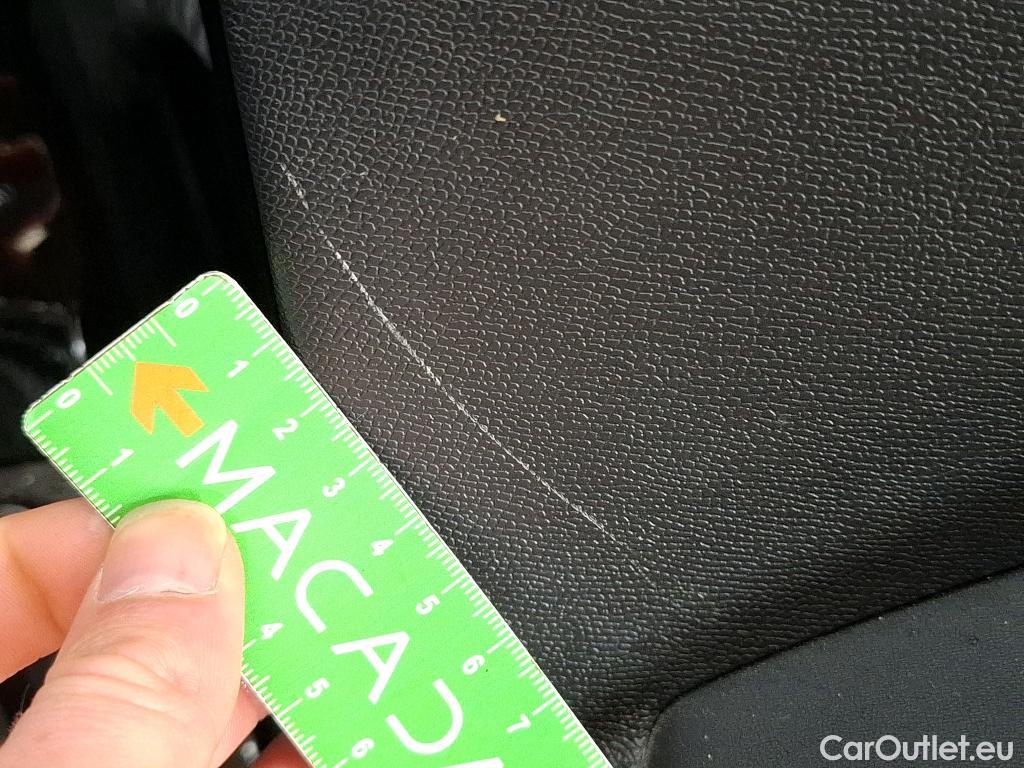  Peugeot  3008  GT 1.2 PureTech 130CV BVA8 E6d #14