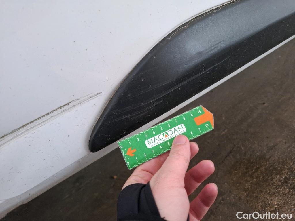  Peugeot  Expert  Kombi L2 1.5 HDi 120CV BVM6 E6dT #19