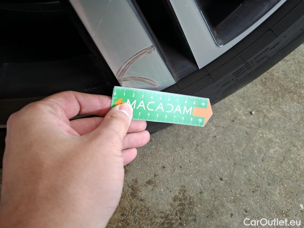  Peugeot  3008 PEUGEOT   2020  5P  SUV 16 HYBRID 225 EEAT8 Allure Pack #15