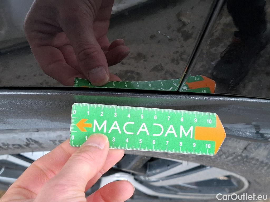  Peugeot  3008  GT 1.2 PureTech 130CV BVA8 E6d #20