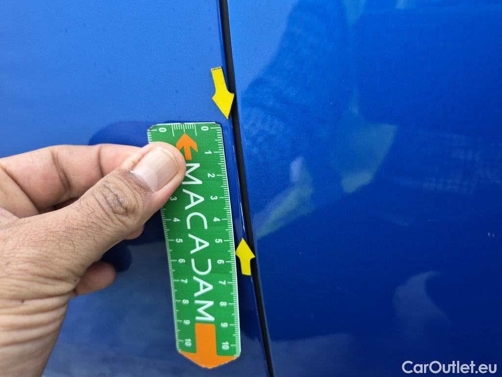  Peugeot  3008 PEUGEOT  / 2020 / 5P / SUV 1.6 HYBRID4 300 E-EAT8 GT #11