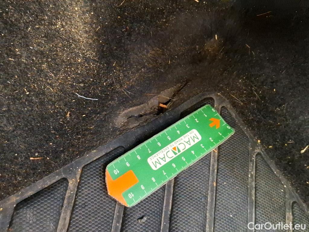  Peugeot  5008  Active Pack 1.2 PureTech 130CV BVM6 7 Sieges E6d #18