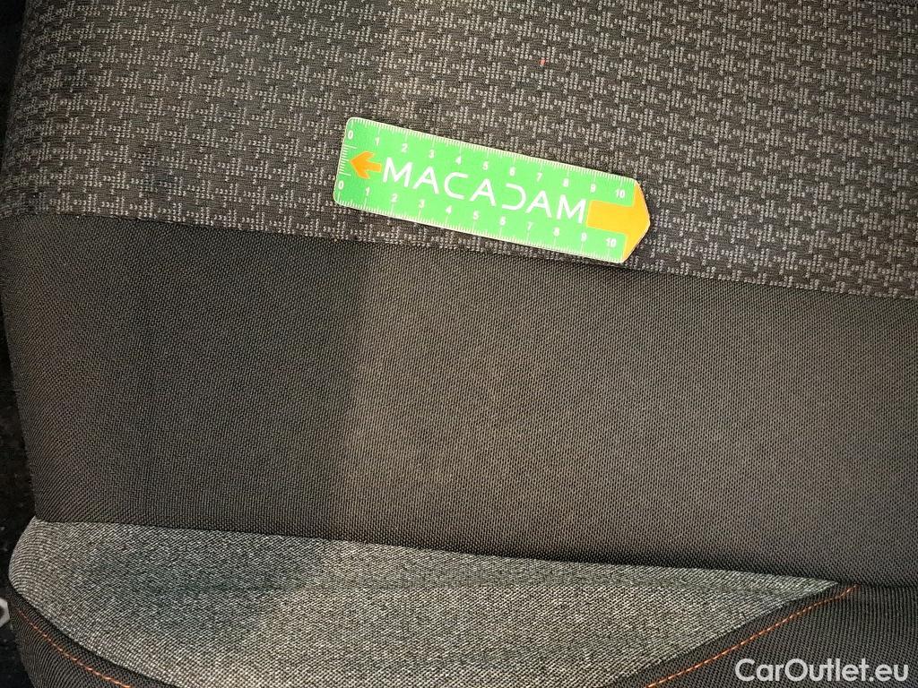  Peugeot  3008  II Active Pack 1.5 HDi 130CV BVA8 E6d #18