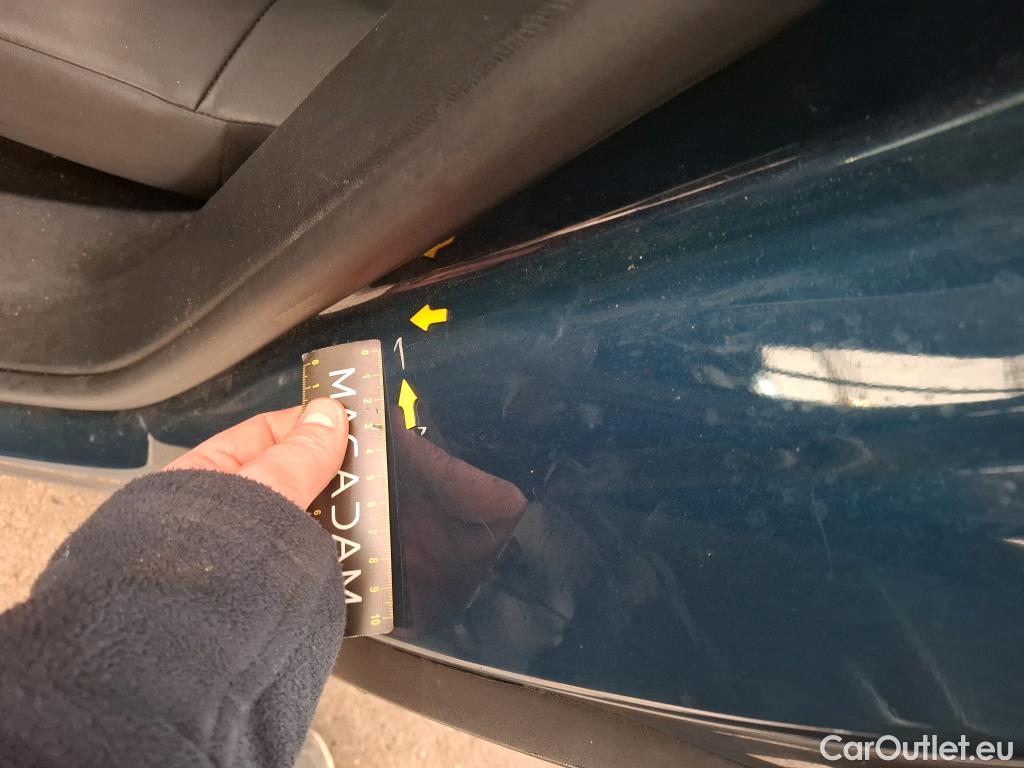  Peugeot  3008 PEUGEOT  / 2020 / 5P / SUV BlueHDi 130 S&S EAT8 Allure #12