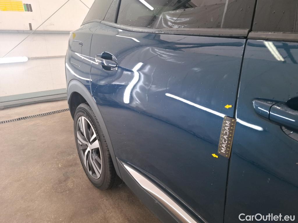  Peugeot  3008 PEUGEOT  / 2020 / 5P / SUV BlueHDi 130 S&S EAT8 Allure #1