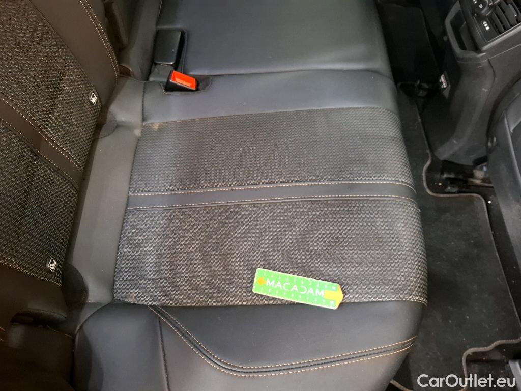  Peugeot  3008  GT 1.2 PureTech 130CV BVA8 E6d #17